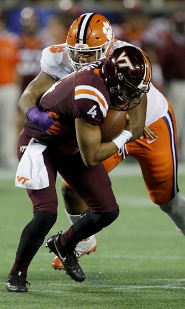 Arkansas turns attention to stopping No. 18 Hokies, QB Evans